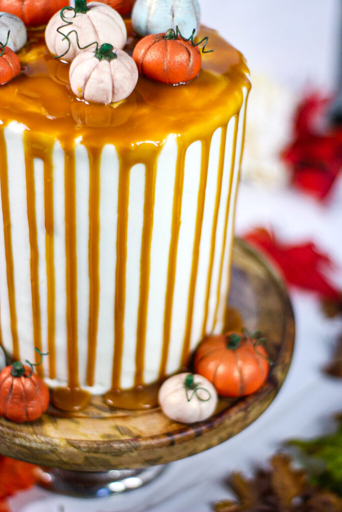 Pumpkin Spice Bundt Cake With Buttermilk Icing Recipe | Epicurious